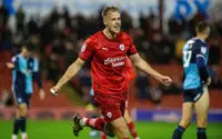 Barnsley Menorehkan Kemenangan Profesional, Bos Conor Hourihane Angkat Kieren Flavell di Tengah Krisis Northampton