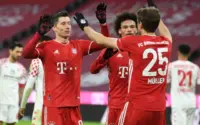 Bayern Munich Bangkit Dramatis: Comeback Menggila di Mainz dan Kejutan Draw Lawan Barcelona