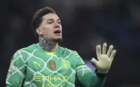 Ederson di Persimpangan Karier: Apakah Penjaga Gawang Manchester City Siap Menjadi Bintang Baru di Arsenal?