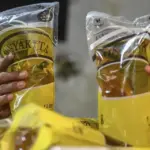 Kenaikan Harga Minyang Goreng Dipicu Lonjakan Harga Kemasan Plastik: Dampak Global hingga Domestik
