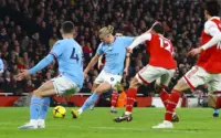 Man City Sabet Puncak Klasemen Premier League, Arsenal Tersingkir; Burnley Terdegradasi