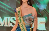 7 Potret Memukau Miss Charm 2025 Anna Blanco di Indonesia, Bikin Gegap Gempita!