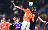Apple Rekam Pertandingan LA Galaxy vs Houston Dynamo Sepenuhnya dengan iPhone 17 Pro, Mengguncang Dunia Siaran Olahraga