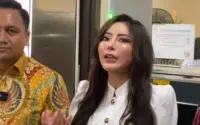 Ayu Aulia Minta Maaf: Kontroversi Bupati Berinisial R Mengguncang Dunia Hiburan