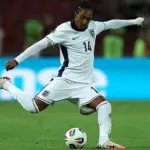 Djed Spence Raih Tempat Terakhir Timnas Inggris Meski Menghadapi Patah Rahang dan Tekanan Degradasi Spurs