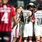 Drama di Barradão: Vitória Menantang Flamengo untuk Pecahkan Rekor 13 Tahun!