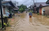 Hujan Deras Guncang Nusantara: Longsor di Tapanuli, Banjir di Tiga Provinsi, dan Bencana Terpadu di Bogor