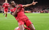 Isak Ditinggal, Liverpool Terancam Krisis Serangan di Old Trafford