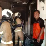 Kebakaran Apartemen Mediterania Jakarta Barat: Evakuasi Besar-besaran, Penyebab Panel Listrik, dan Tindakan Penanggulangan