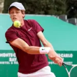 Kejutan Besar di French Open: Jannik Sinner Tersingkir di Babak Kedua, Dampak Besar bagi Dunia Tenis