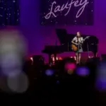 Laufey Bawa Nuansa Jazz ke Montauk: Konser di Mercusuar Menjadi Sorotan Musisi Internasional