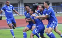 Persib Bandung Raih Hattrick Juara Super League 2025/2026 Usai Penampilan Tahan Persijap Jepara 0-0