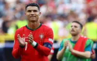 Ronaldo Siapkan Akhir Karier Sempurna: Berpotensi Berduet dengan Putra di Piala Dunia 2030