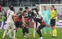 Sassuolo Mengguncang Milan: Kartu Merah Tomori dan Dua Gol Cepat Bawa Kemenangan 0-2