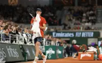 Sinner Gagal di Roland Garros: Kram, Odds Minus 50.000, dan Sejarah Mengejutkan
