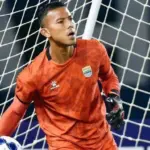 Teja Paku Alam Cetak Sejarah: 100 Penampilan, 17 Clean Sheet, dan Target Rekor Bersih di Sisa BRI Super League
