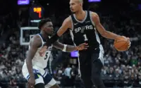 Timberwolves Guncang Spurs di Game 2: Kebangkitan Anthony Edwards dan Tantangan Victor Wembanyama