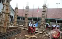 WIKA Gencarkan Transformasi: Dari Pembangunan Sekolah di Cilacap hingga Peran Strategis dalam Penanggulangan Bencana dan Inovasi Pendidikan Tinggi