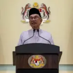 Anwar Ibrahim di Puncak Kepemimpinan: Tantangan Politik, Ekonomi, dan Kebijakan Keamanan Sosial di Tengah Sorotan Raja