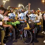 Argentina Guncang Panggung Global: Dari Penjualan Aset Raksasa hingga Drama Fans Bersepeda ke Amerika