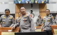 DPR Resmikan UU Polri Baru: 7 Reformasi Besar & Usia Pensiun Kapolri Naik, Apa Dampaknya?