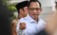 DPR Tekankan: PPPK Tak Boleh Diberhentikan, Tito Karnavian Ungkap 39 Daerah Gagal Bayar Gaji
