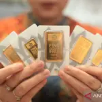 Harga Emas Antam Hari Ini Turun Rp 24 Ribu, Catat Pergerakan Pasar di Surabaya