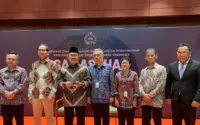 Indonesia Guncang Dunia: Timnas Berkibar, RUU Hukum Perdata Diresmikan, Saham Global Dihapus, dan Loyalitas Wisata Meroket