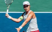 Janice Tjen Gigit Rasa Kemenangan di Rumput Birmingham: Mengalahkan Nao Hibino dan Melaju ke 16 Besar