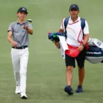 Kejutan Hari Ayah di US Open: 17 Tahun Miles Russell Bawa Ayahnya Jadi Caddie di Hole Terakhir!