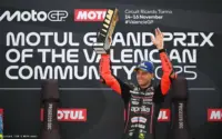 Raul Fernandez Raih Kemenangan Dramatis di Sprint MotoGP Belanda 2026, Trackhouse Aprilia Catat Sejarah 1-2
