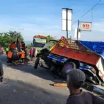 Truk Rem Blong Tabrak Belasan Motor di Simpang Unisma Bekasi, 1 Tewas dan 9 Luka-Luka