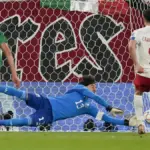 Air Mata Ochoa Mengalir di Azteca: Legenda Kiper Meksiko Resmi Menggantung Sepatu Setelah Piala Dunia 2026