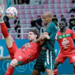 Atmosfer Bonek Mengguncang GBT, Persebaya Gagal Menang 2-2 di Anniversary Game; Tujuh Asing Baru Diuji Fisik