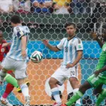 Botol ‘Contekan’ Penalty Jordan Pickford Jadi Bahan Tertawaan Argentina Usai Kemenangan Dramatis 2-1 di Atlanta