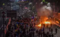 Demo Hari Ini: Gelombang Protes di Berbagai Negara