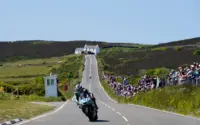 Kejutan di Isle of Man TT, Upaya Pemulihan Atlet, dan Berita Internasional: Dari Kecelakaan Udara hingga Visa Gratis Spanyol