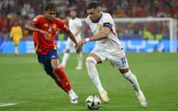 Rivalitas Mbappé vs Yamal Memanas di Semifinal Piala Dunia 2026: Dampak pada Golden Boot dan Spekulasi Liverpool