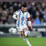 Zlatan Ibrahimović Lontarkan Peringatan Tajam pada Messi Usai Comeback Epik Argentina melawan Mesir